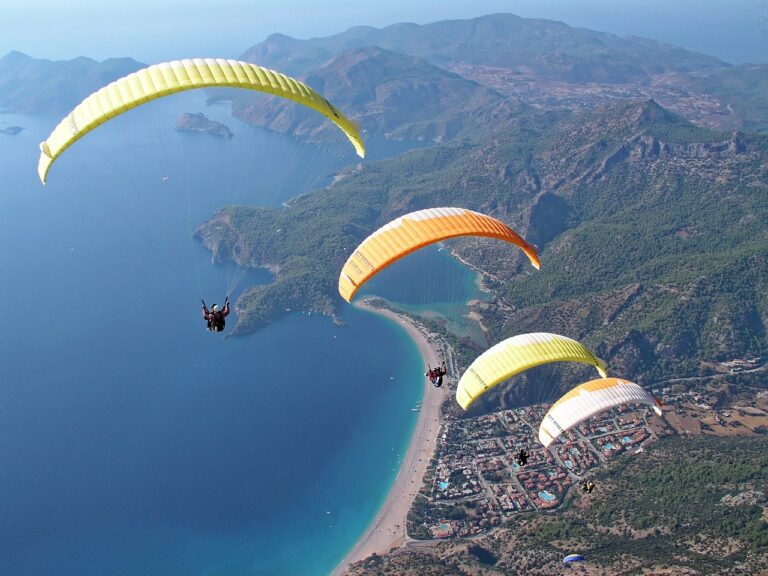 paragliding, parachute, sky-1219990.jpg